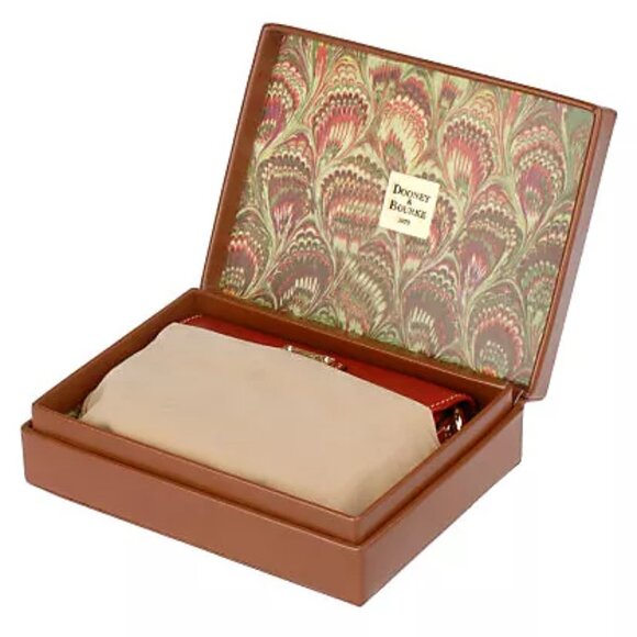 Dooney & Bourke Leather Flap Wristlet with Detachable Strap with Gift Box 0344 - Picture 5 of 5